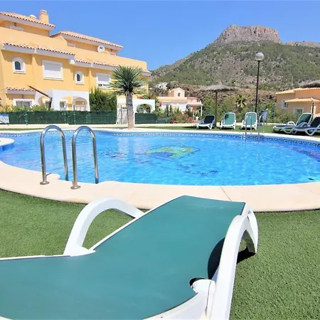 Vakantiehuis Montesol19 *
